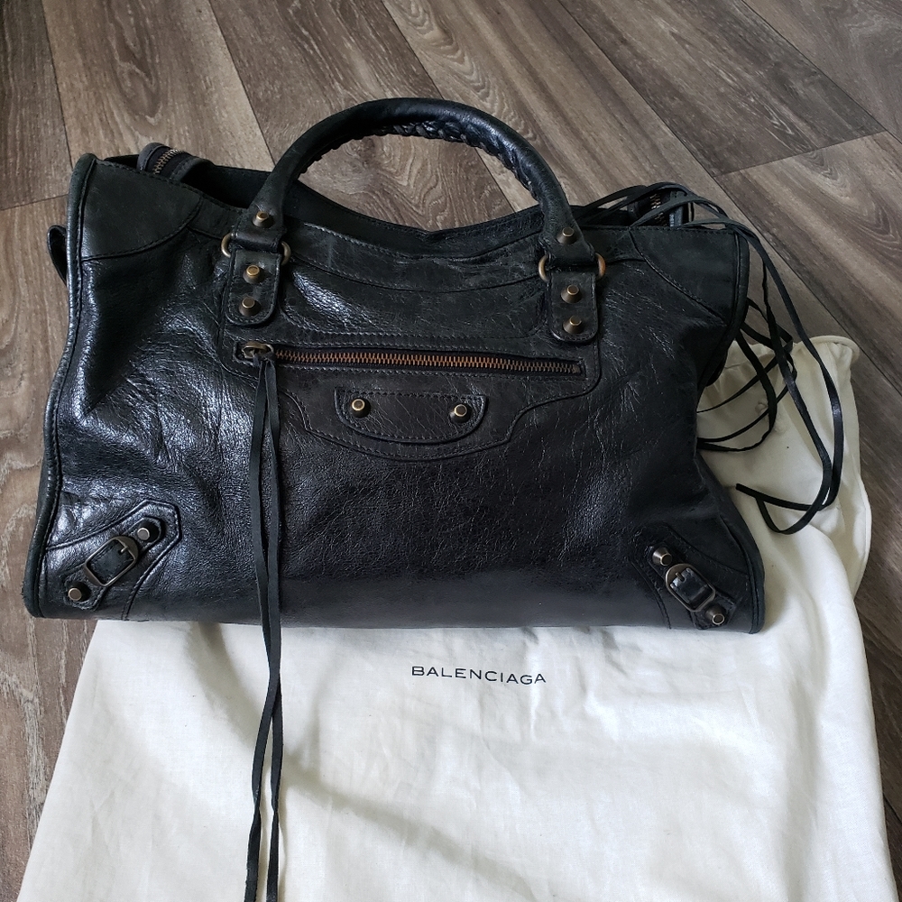 Balenciaga Chevrè City Bag